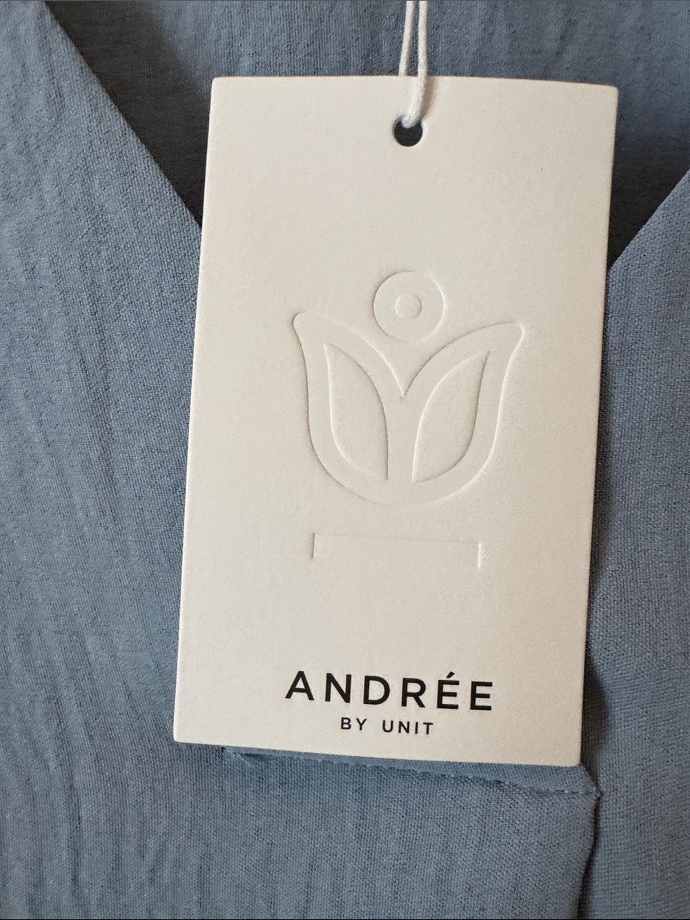 Andree by Unit Pale Blue V-Neck Relaxed Pleat Blouse - Picture 2 of 5